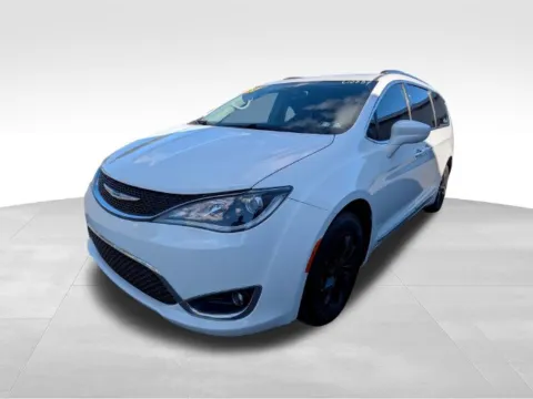 Another view of 2019 Chrysler Pacifica Touring L for sale in Farmington, NY at Auto Outlets of Farmington