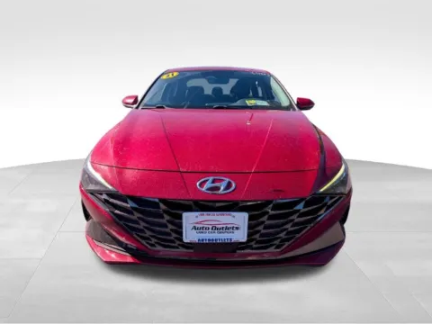 Photos of 2021 Hyundai Elantra Limited for sale in Farmington, NY at Auto Outlets of Farmington