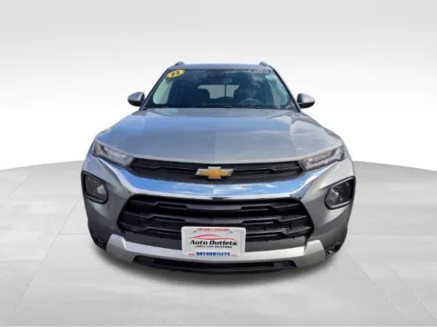 Photos of 2023 Chevrolet TrailBlazer LT for sale in Farmington, NY at Auto Outlets of Farmington