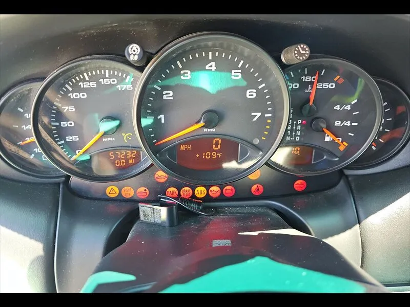Porsche 911 photo 6