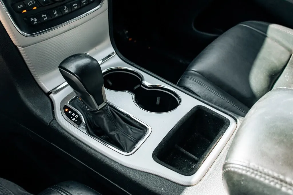 Jeep Grand Cherokee photo 21