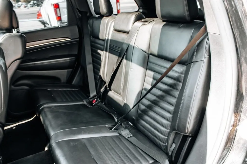 Jeep Grand Cherokee photo 26