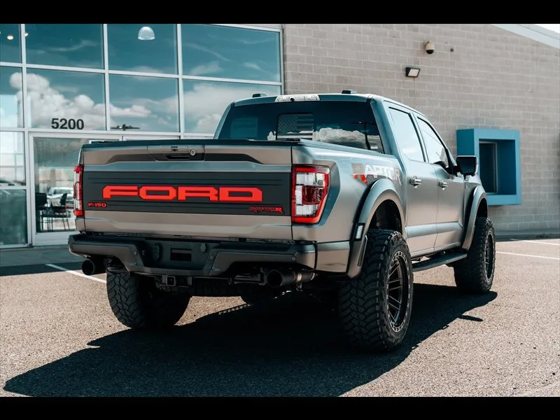 Ford F-150 photo 7