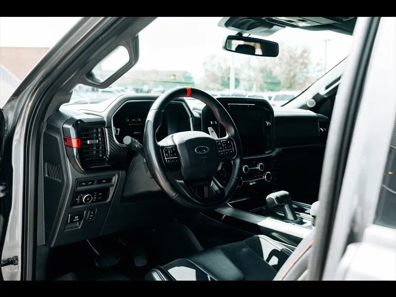 Ford F-150 photo 27