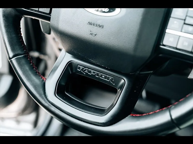 Ford F-150 photo 33