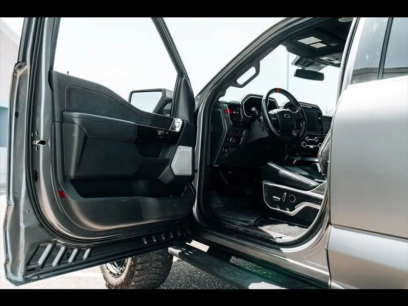 Ford F-150 photo 24