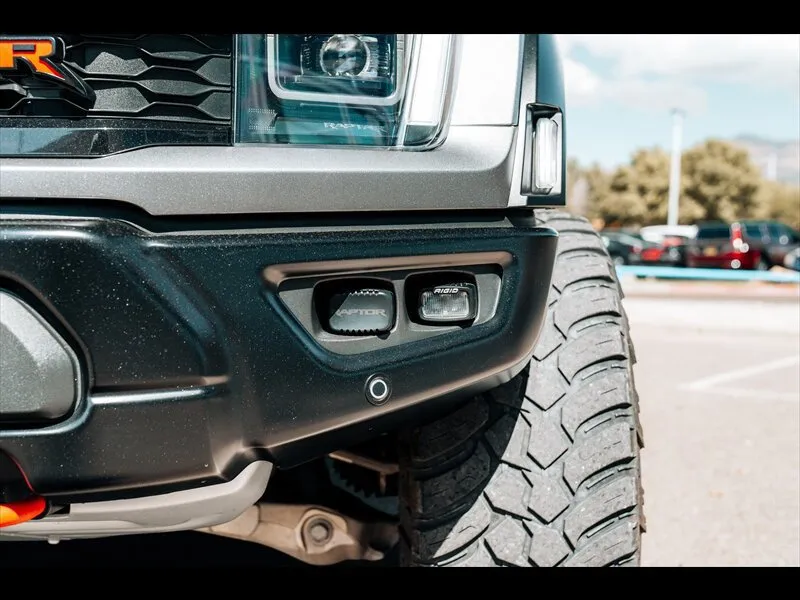 Ford F-150 photo 14