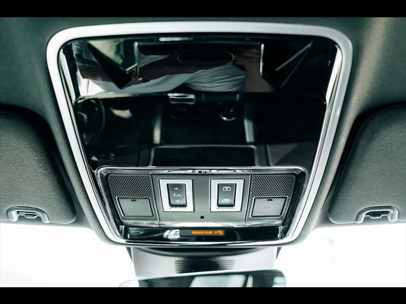 Land Rover Range Rover photo 33
