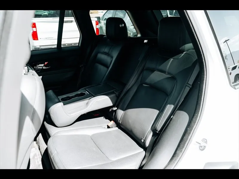 Land Rover Range Rover photo 38