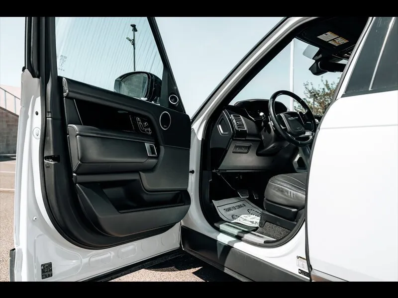 Land Rover Range Rover photo 14