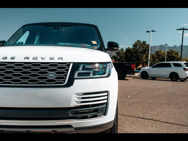 Land Rover Range Rover photo 10