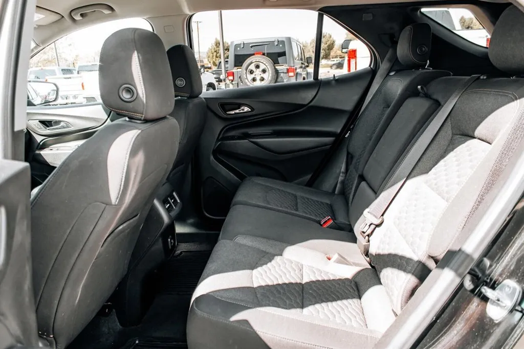 Chevrolet Equinox photo 24