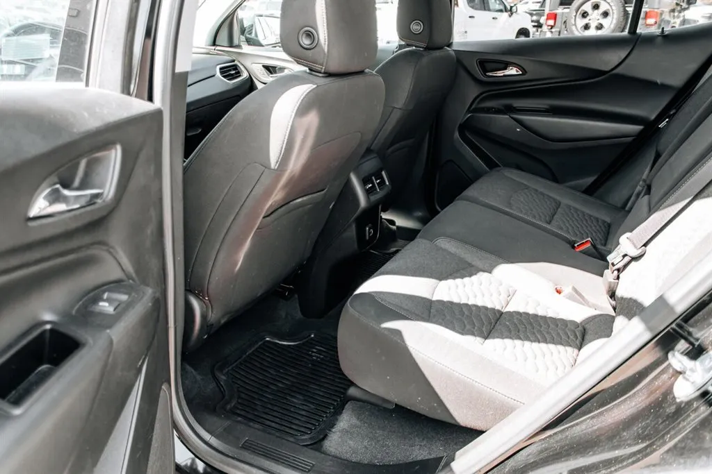 Chevrolet Equinox photo 23