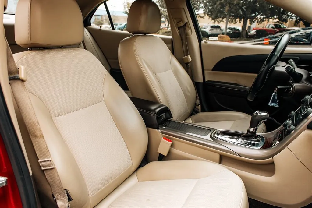 Chevrolet Malibu photo 32
