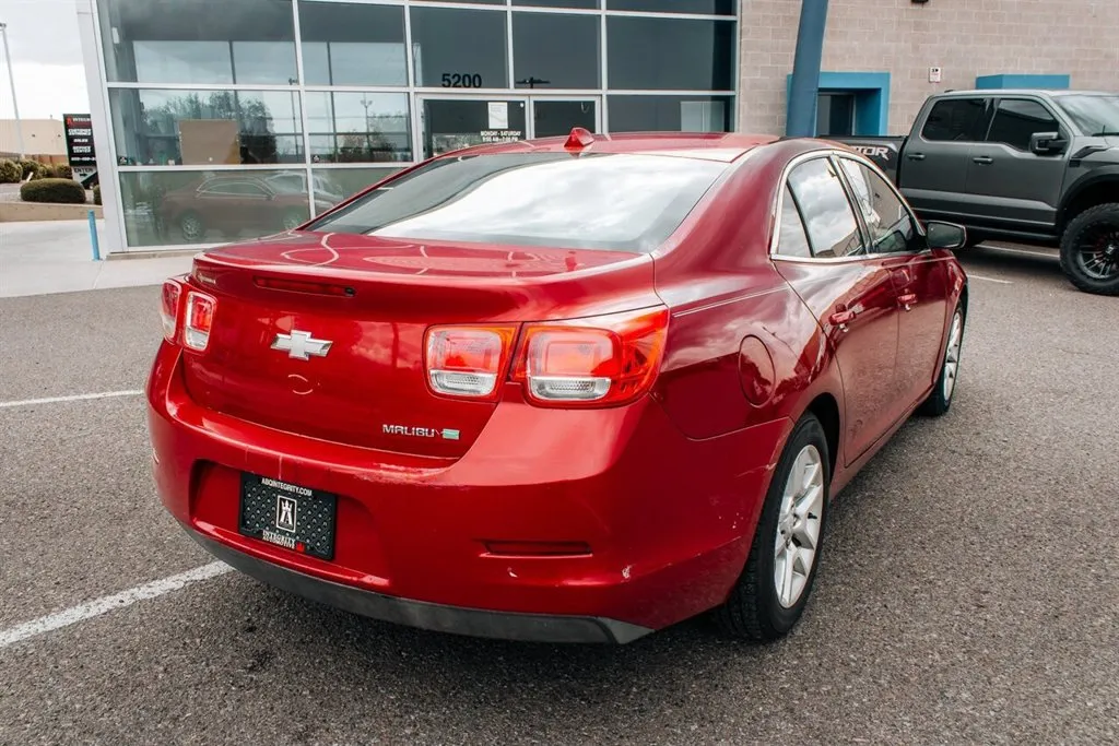Chevrolet Malibu photo 7