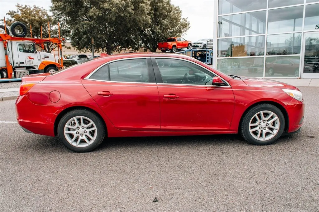 Chevrolet Malibu photo 8
