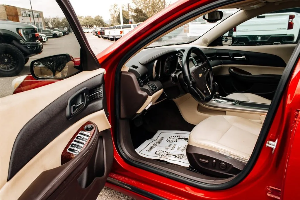 Chevrolet Malibu photo 9