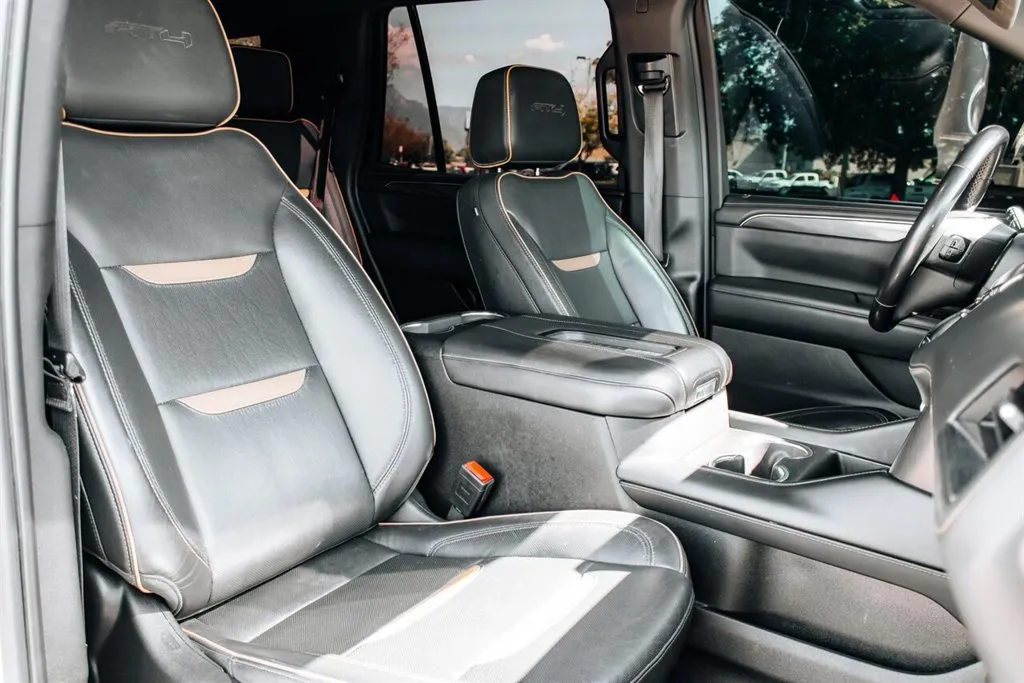 GMC Yukon photo 37