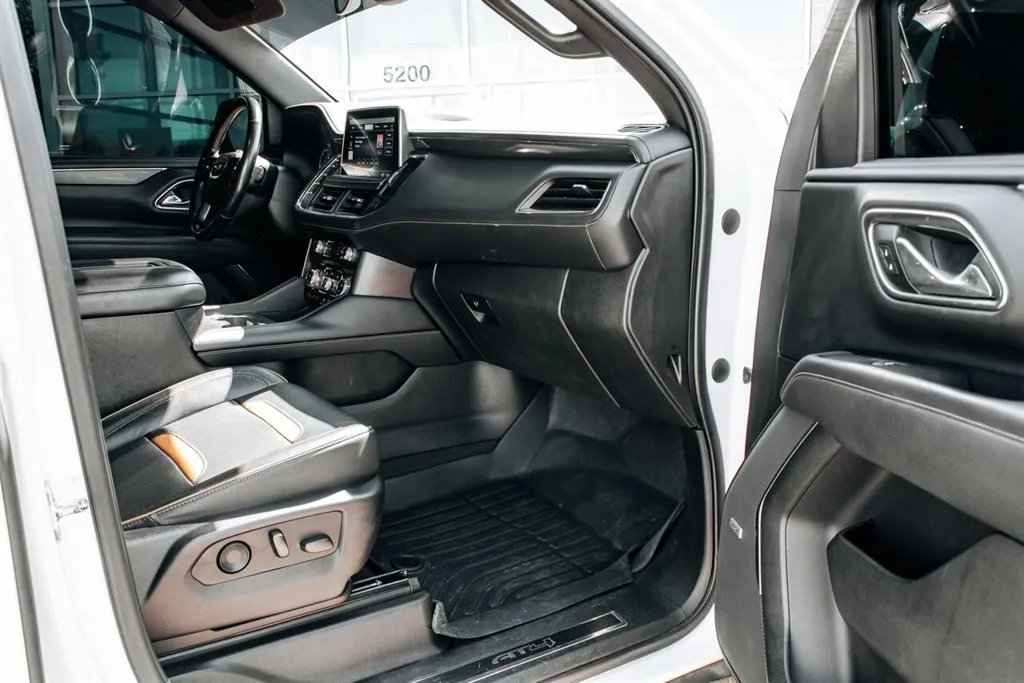 GMC Yukon photo 35