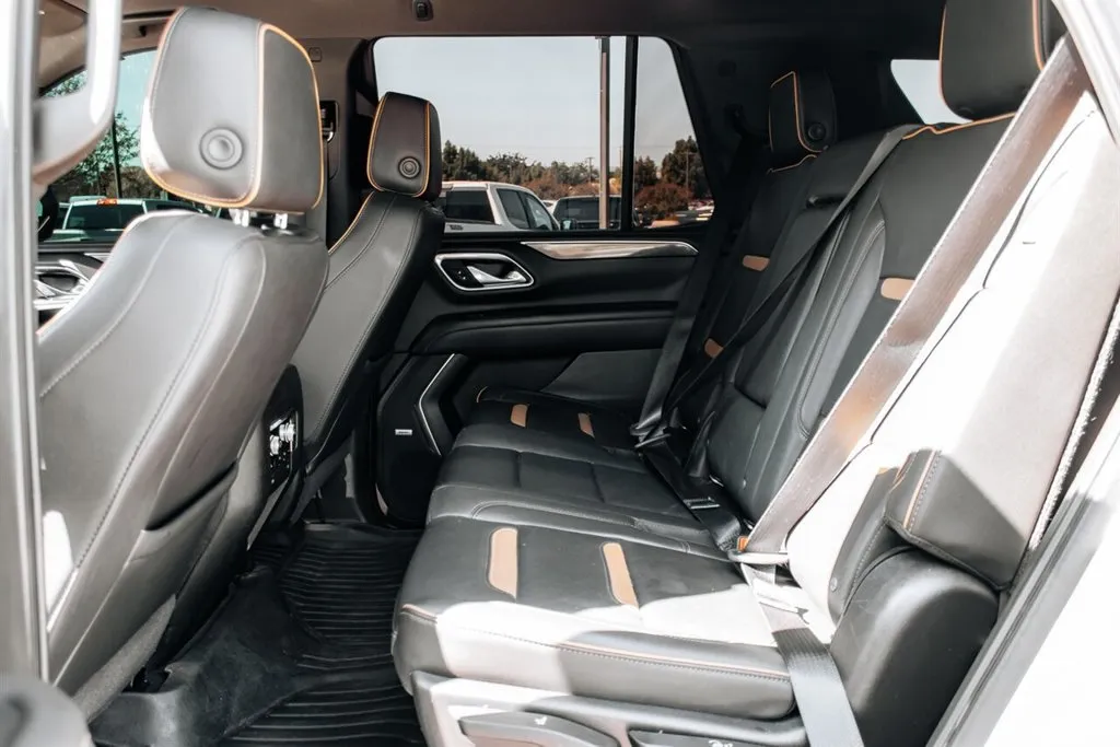 GMC Yukon photo 24