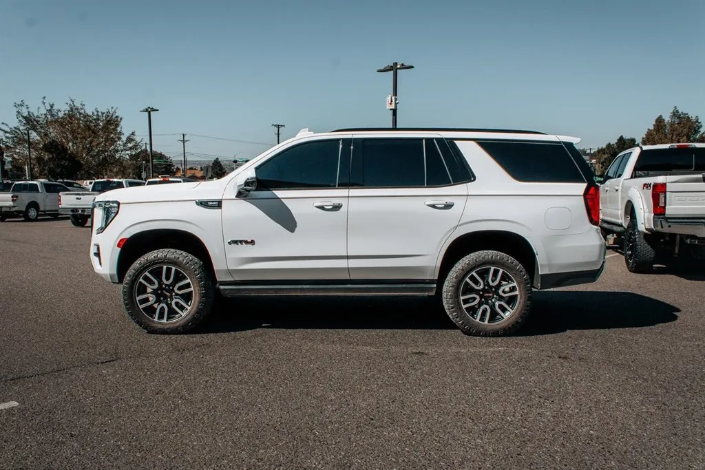 GMC Yukon photo 4