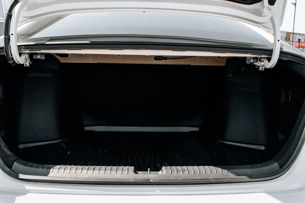 Honda Accord photo 28