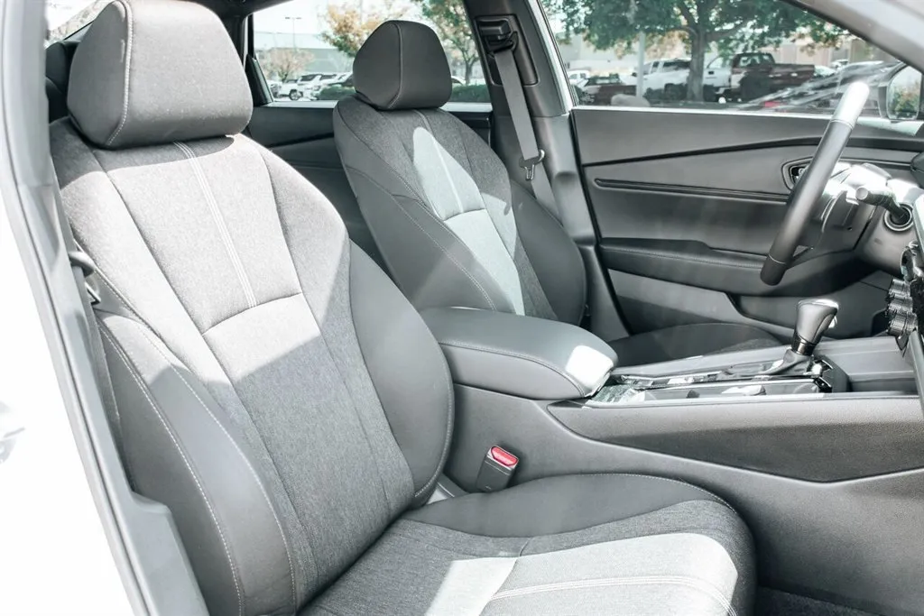 Honda Accord photo 34