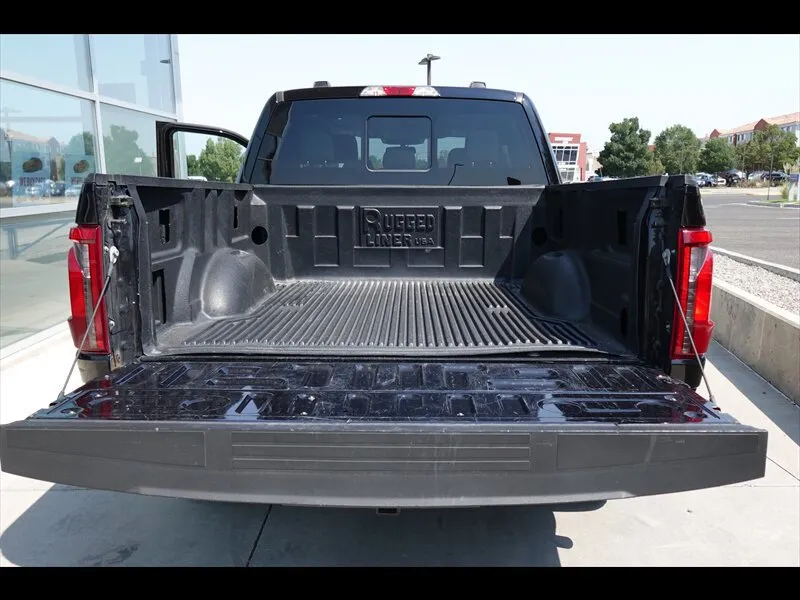 Ford F-150 photo 7