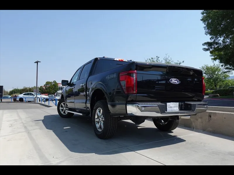 Ford F-150 photo 5