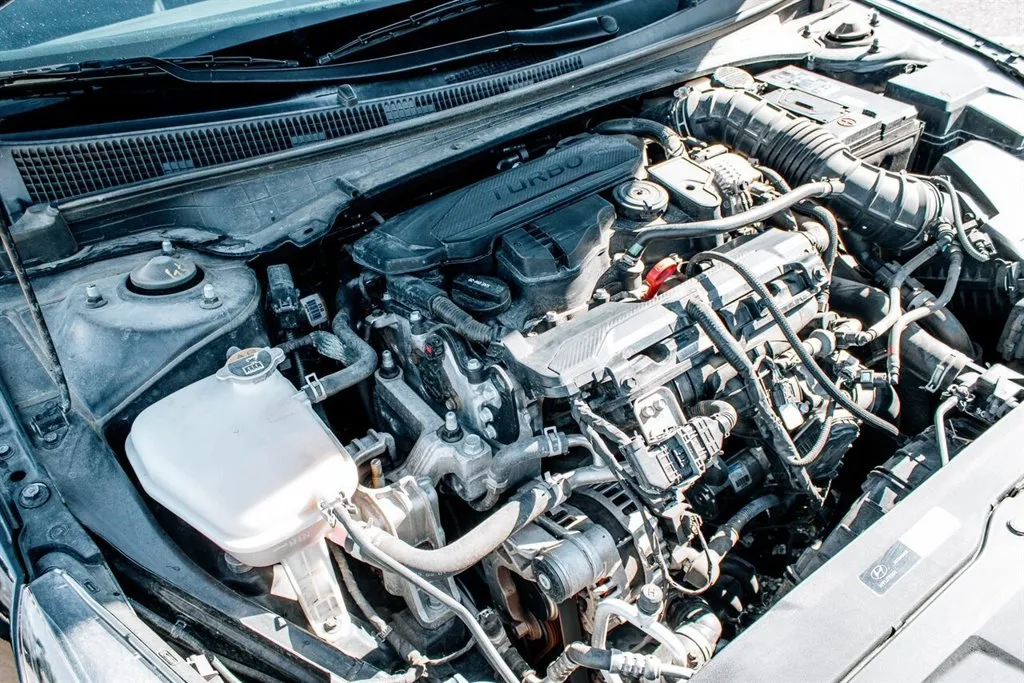 Hyundai Elantra photo 34