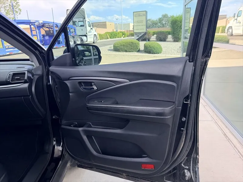 Honda Ridgeline photo 23