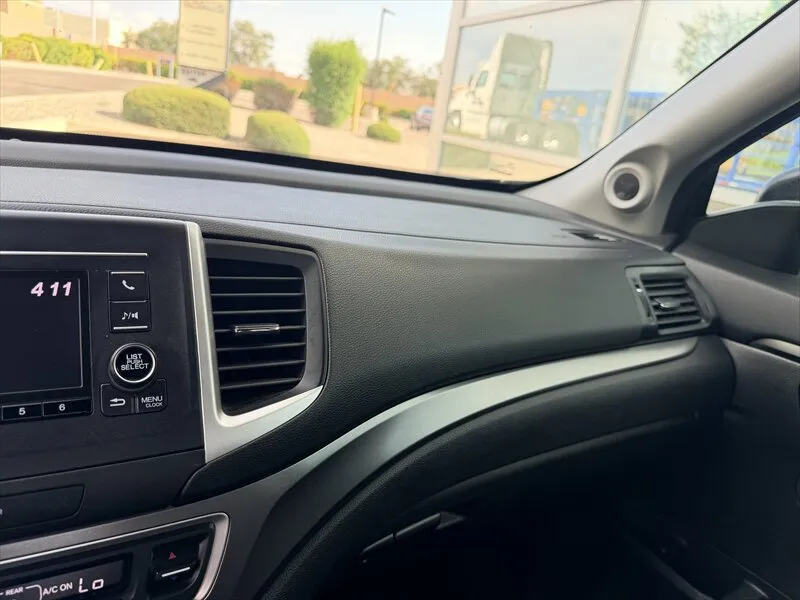 Honda Ridgeline photo 24