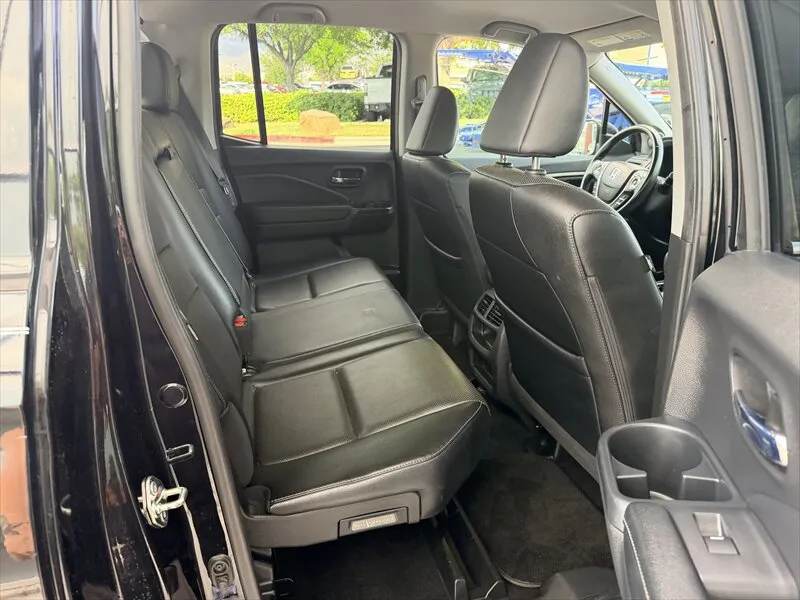 Honda Ridgeline photo 18
