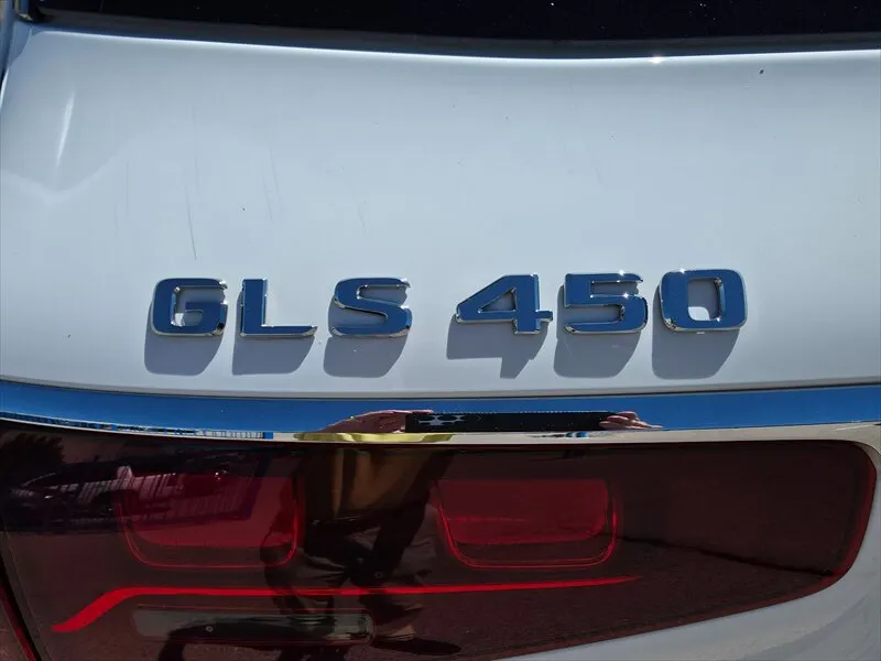 Mercedes-Benz GLS photo 9