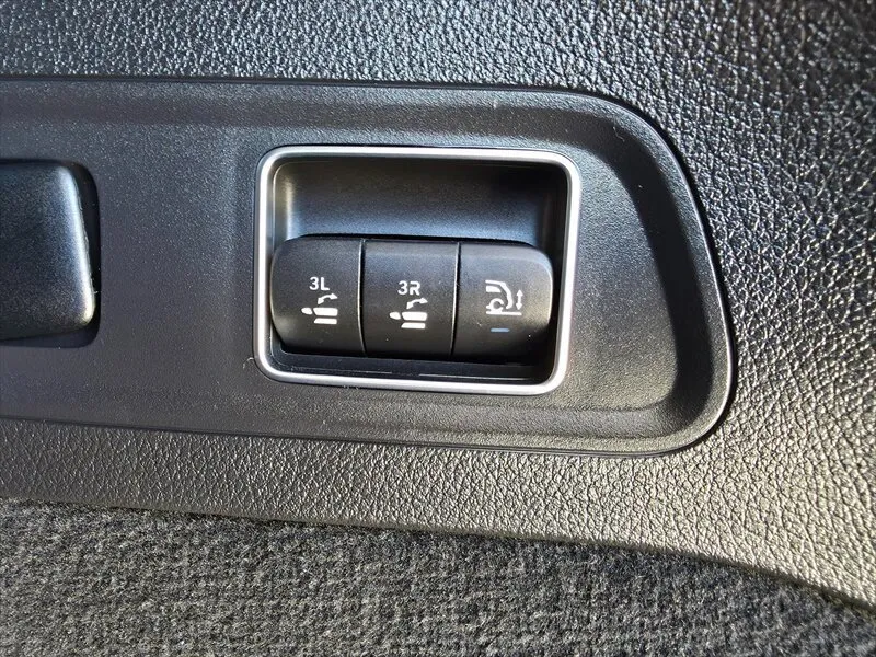 Mercedes-Benz GLS photo 41
