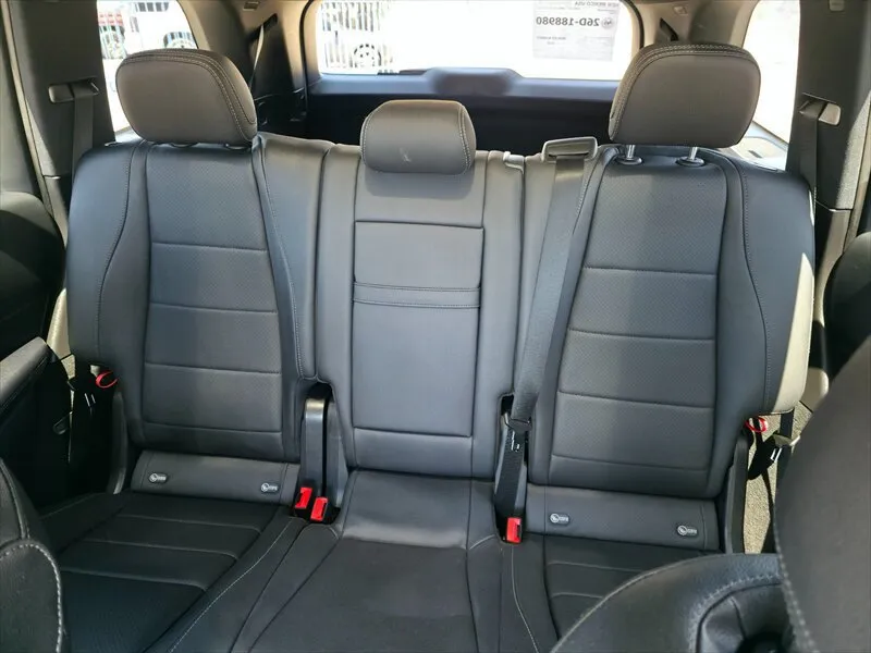 Mercedes-Benz GLS photo 35