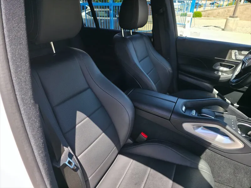 Mercedes-Benz GLS photo 21