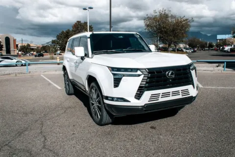 White 2024 Lexus GX 550 Luxury+ for sale in Albuquerque, NM