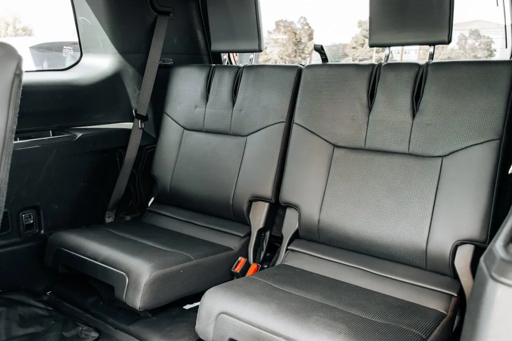 Lexus GX photo 28