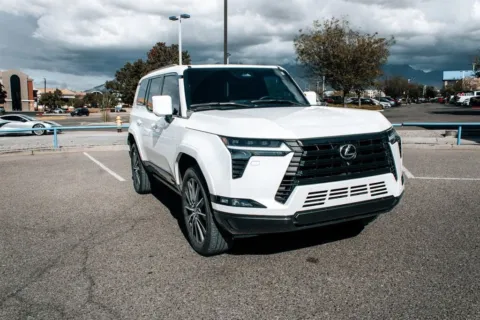 White 2024 Lexus GX 550 Luxury+ for sale in Albuquerque, NM