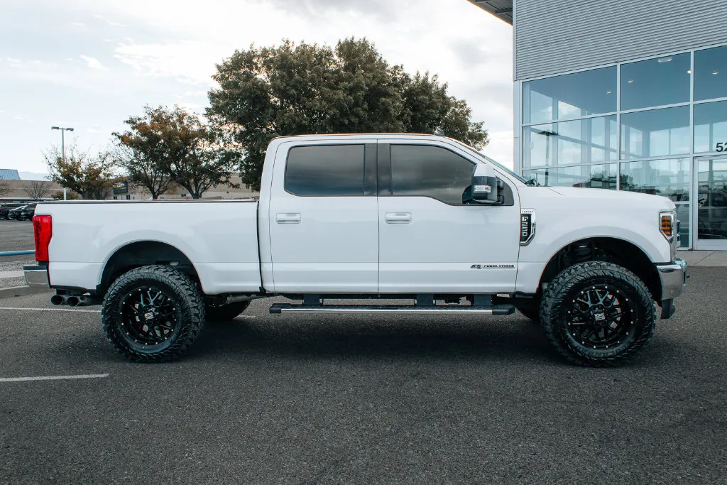 Ford F-250SD photo 8
