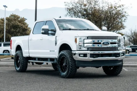 White 2019 Ford F-250SD Lariat for sale in Albuquerque, NM