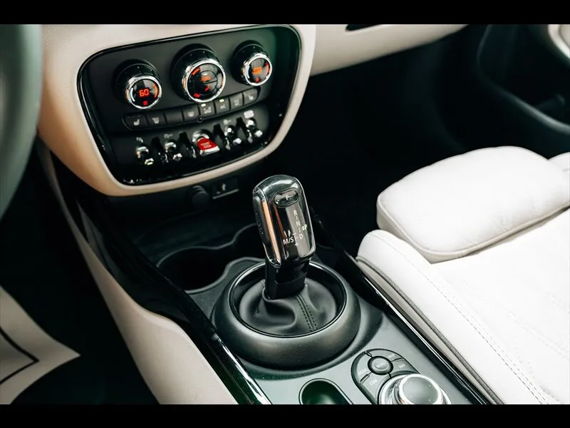 Mini Cooper photo 29