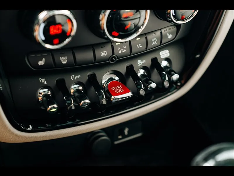 Mini Cooper photo 28