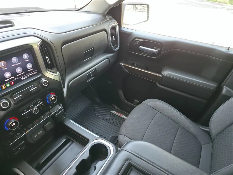 Chevrolet Silverado photo 43