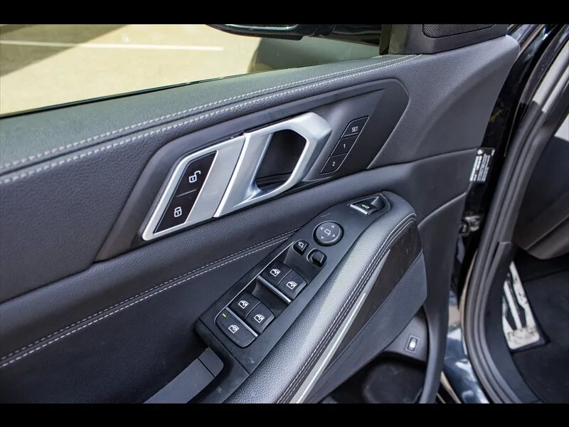 BMW X5 photo 13