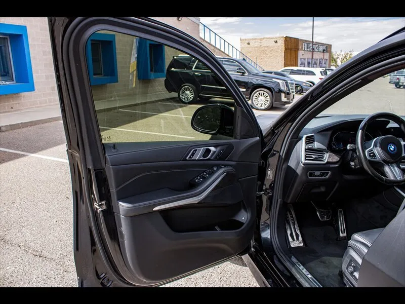 BMW X5 photo 12