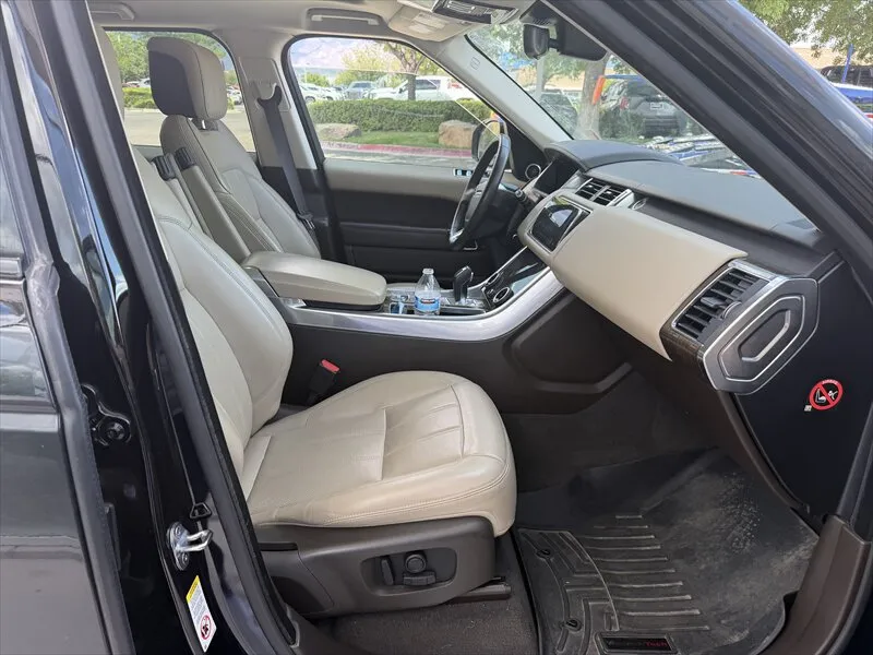 Land Rover Range Rover Sport photo 32