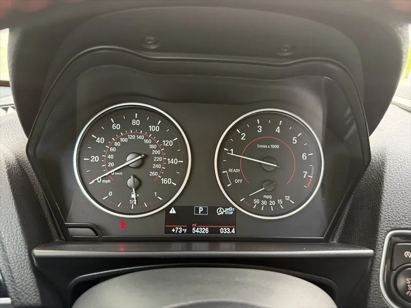 Land Rover Range Rover Sport photo 11