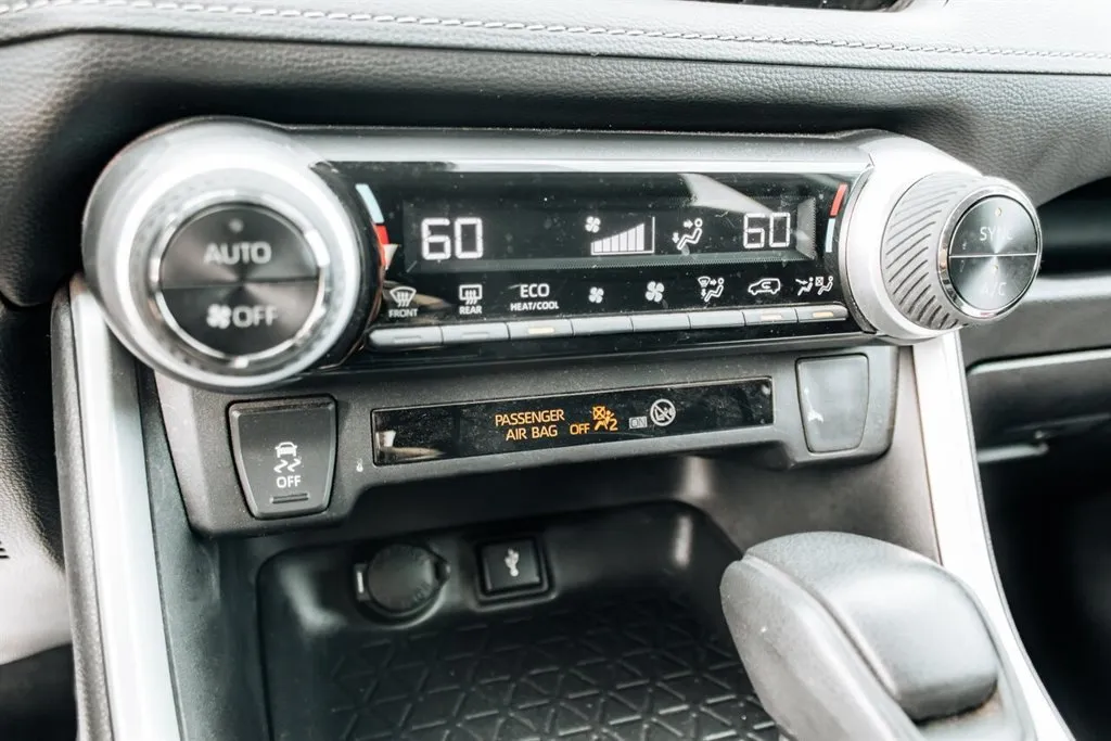 Toyota RAV4 photo 20